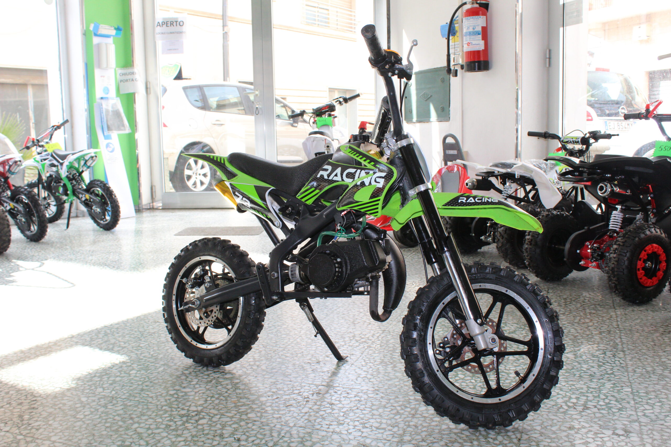 Minicross 49cc seminuova con carburatore nuovo.